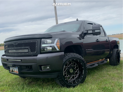 2011 Chevrolet Silverado 1500 - 20x12 -44mm - Anthem Off-Road Avenger - Leveling Kit - 33" x 12.5"