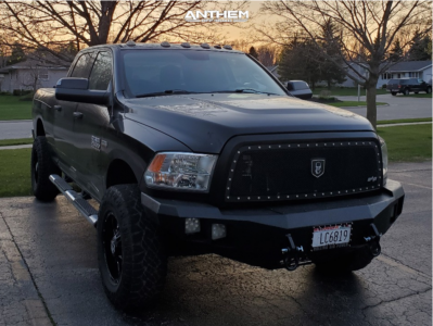 2015 Ram 2500 - 18x9 -12mm - Anthem Off-Road Equalizer - Stock Suspension - 285/75R18