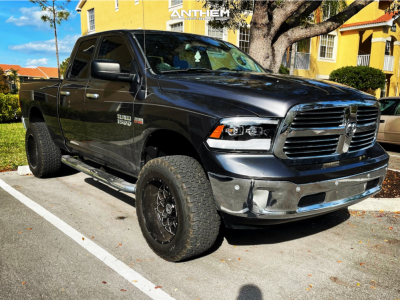 2015 Ram 1500 - 20x12 -51mm - Anthem Off-Road Avenger - Suspension Lift 6" - 35" x 12.5"