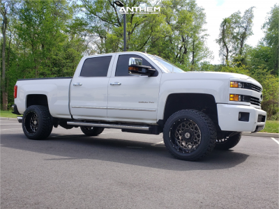 2015 Chevrolet Silverado 2500 HD - 20x12 -44mm - Anthem Off-Road Avenger - Leveling Kit - 305/55R20