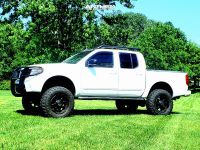 1 2005 Frontier Nissan Rough Country Suspension Lift 8in Anthem Off Road Commander Black