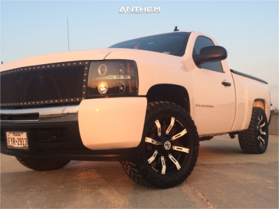 2009 Chevrolet Silverado 1500 - 20x9 -12mm - Anthem Off-Road Defender - Leveling Kit - 33" x 12.5"