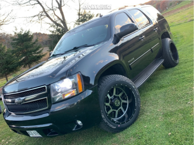 2010 Chevrolet Tahoe - 20x12 -44mm - Anthem Off-Road Gunner - Stock Suspension - 31" x 10.5"