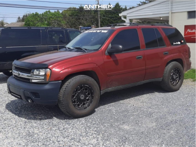 2006 Chevrolet Trailblazer - 17x9 0mm - Anthem Off-Road Avenger - Stock Suspension - 32" x 11.5"