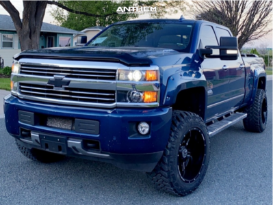 2015 Chevrolet Silverado 2500 HD - 20x12 -44mm - Anthem Off-Road Equalizer - Stock Suspension - 305/55R20
