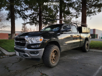 2019 Ram 1500 - 20x10 -18mm - Anthem Off-Road Rogue - Leveling Kit - 35" x 12.5"