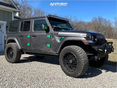 2020 Jeep Wrangler - 20x10 -18mm - Anthem Off-Road Avenger - Suspension Lift 2.5" - 35" x 12.5"