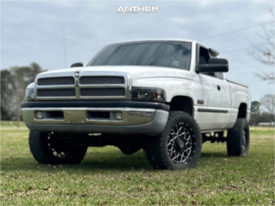2001 Dodge Ram 2500 - 20x10 -18mm - Anthem Off-Road Avenger - Stock Suspension - 33" x 12.5"