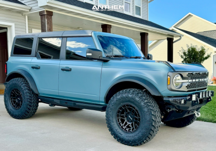 2022 Ford Bronco - 17x8.5 0mm - Anthem Off-Road Valor - Suspension Lift 3" - 37" x 12.5"