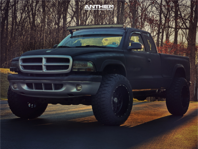 2001 Dodge Dakota - 20x12 -44mm - Anthem Off-Road Avenger - Body Lift 3" - 35" x 12.5"