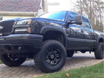 2005 Chevrolet Silverado 1500 - 17x9 -12mm - Anthem Off-Road Enforcer - Suspension Lift 6" - 35" x 12.5"