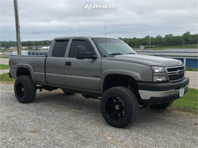 2006 Chevrolet Silverado 2500 HD - 20x12 -44mm - Anthem Off-Road Equalizer - Suspension Lift 4.5" - 35" x 12.5"
