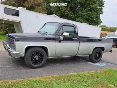 1983 Chevrolet C20 - 18x9 12mm - Anthem Off-Road Equalizer - Lowered 2F / 4R - 275/65R18