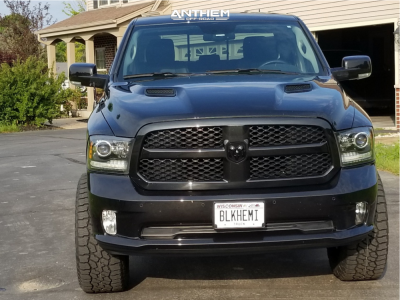 2016 Ram 1500 - 20x10 -24mm - Anthem Off-Road Gunner - Leveling Kit & Body Lift - 35" x 12.5"