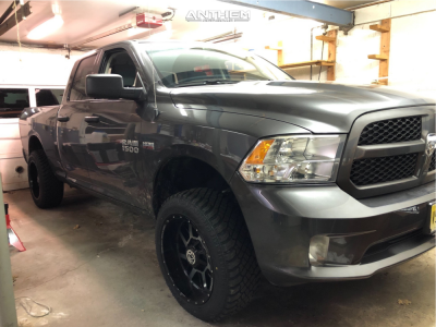 2018 Ram 1500 - 20x10 -18mm - Anthem Off-Road Gunner - Leveling Kit - 275/55R20