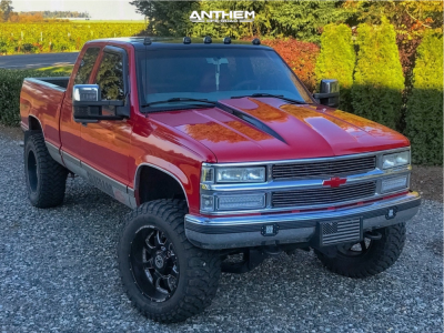 1998 Chevrolet K1500 - 20x10 -24mm - Anthem Off-Road Commander - Suspension Lift 4" - 35" x 12.5"