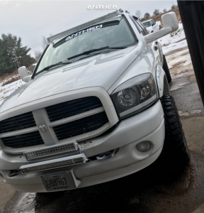 2006 Dodge Ram 2500 - 20x10 -24mm - Anthem Off-Road Instigator - Stock Suspension - 33" x 12.5"