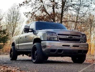 2006 Chevrolet Silverado 2500 HD - 20x10 -24mm - Anthem Off-Road Instigator - Level 2" Drop Rear - 285/50R20