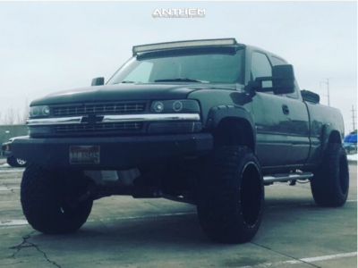 1999 Chevrolet Silverado 1500 - 22x14 -76mm - Anthem Off-Road Equalizer - Suspension Lift 6" - 35" x 13.5"