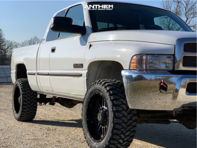 1998 Dodge Ram 2500 - 20x10 -24mm - Anthem Off-Road Instigator - Stock Suspension - 33" x 12.5"