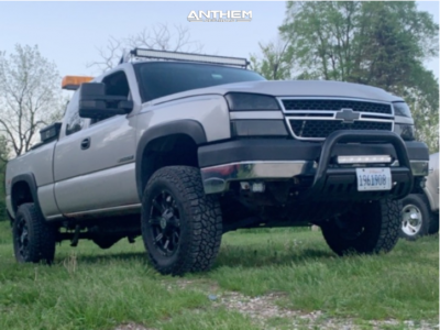 2005 Chevrolet Silverado 2500 HD - 18x9 18mm - Anthem Off-Road Defender - Leveling Kit - 275/70R18