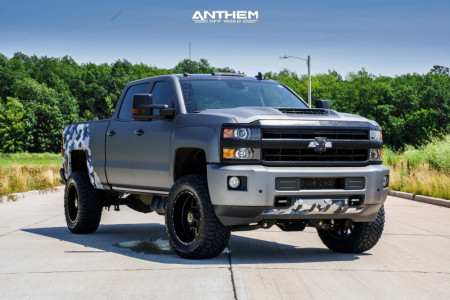 2018 Chevrolet Silverado 2500 HD - 20x10 -24mm - Anthem Off-Road Gunner - Suspension Lift 4.5" - 35" x 12.5"