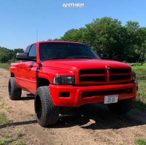 2001 Dodge Ram 1500 - 20x12 -44mm - Anthem Off-Road Equalizer - Leveling Kit - 305/50R20