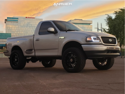 2002 Ford F-150 - 20x10 -24mm - Anthem Off-Road Enforcer - Suspension Lift 4" - 305/55R20