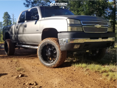 2006 Chevrolet Silverado 2500 HD - 20x12 -44mm - Anthem Off-Road Instigator - Suspension Lift 4.5" - 33" x 12.5"