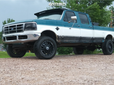 1994 Ford F-350 Super Duty - 18x9 0mm - Anthem Off-Road Equalizer - Stock Suspension - 285/60R18