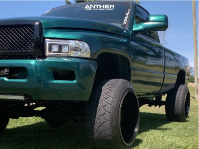 1997 Dodge Ram 2500 - 22x14 -74mm - Anthem Off-Road Instigator - Suspension Lift 3" - 305/45R22