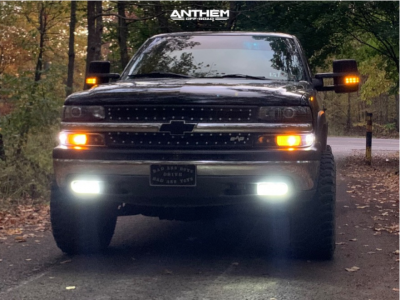 2001 Chevrolet Silverado 1500 - 20x12 -44mm - Anthem Off-Road Equalizer - Body Lift 3" - 33" x 12.5"