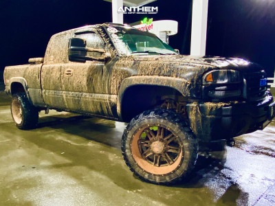 2006 GMC Sierra 1500 - 22x12 -44mm - Anthem Off-Road Instigator - Suspension Lift 6.5" - 35" x 12.5"