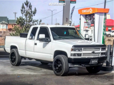 1999 Chevrolet K1500 - 20x10 -24mm - Anthem Off-Road Defender - Leveling Kit - 275/55R20