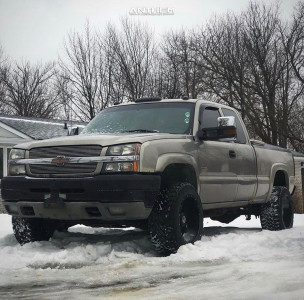 2003 Chevrolet Silverado 2500 HD - 20x12 -44mm - Anthem Off-Road Instigator - Stock Suspension - 33" x 12.5"