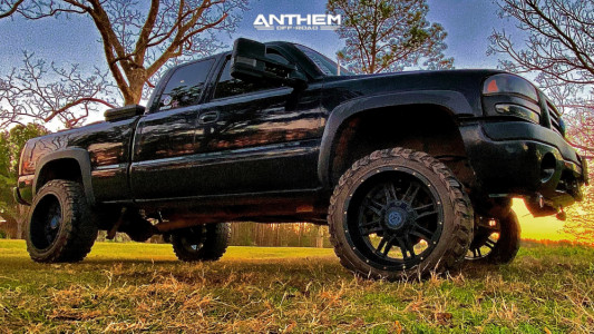 2006 GMC Sierra 1500 - 22x12 -44mm - Anthem Off-Road Instigator - Suspension Lift 6" - 35" x 12.5"