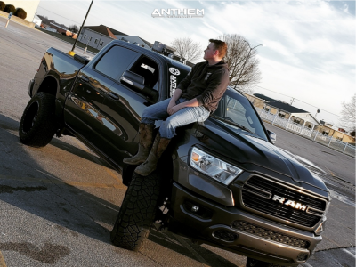 1 2019 1500 Ram Rough Country Suspension Lift 6in Anthem Gunner Machined Accents