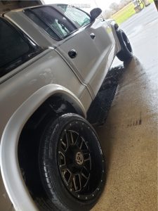 1 2004 Dakota Dodge Stock Air Suspension Anthem Off Road Gunner Machined Accents