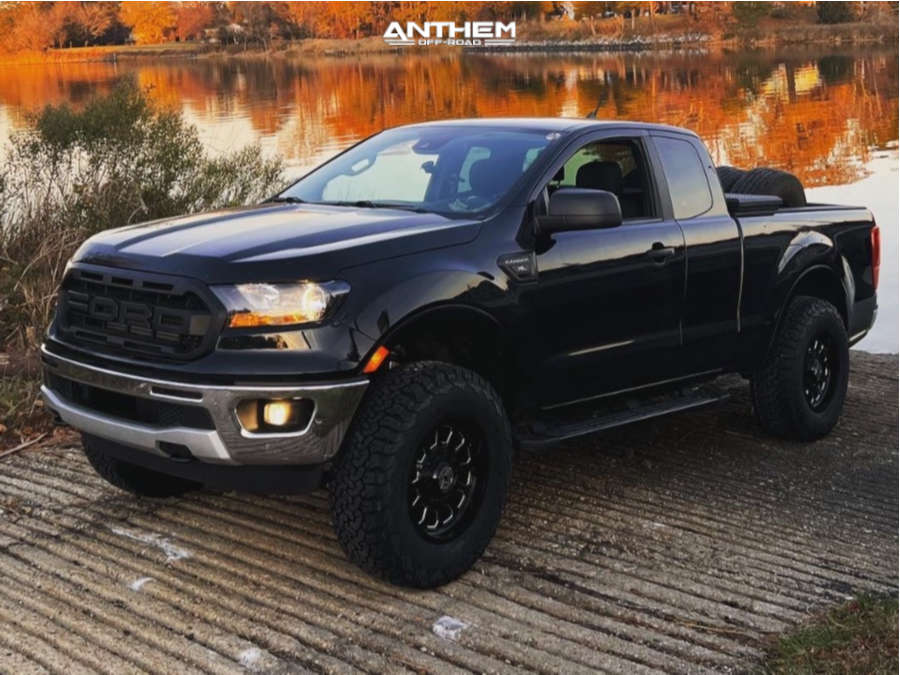 BFGoodrich All Terrain TA KO2 LT285/70R17 (32.8x11.2R17)